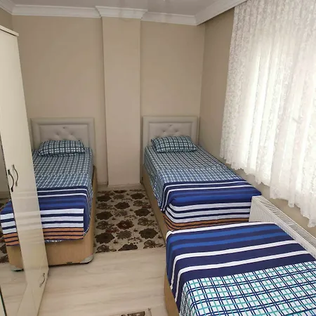 Apartment Elmas *
